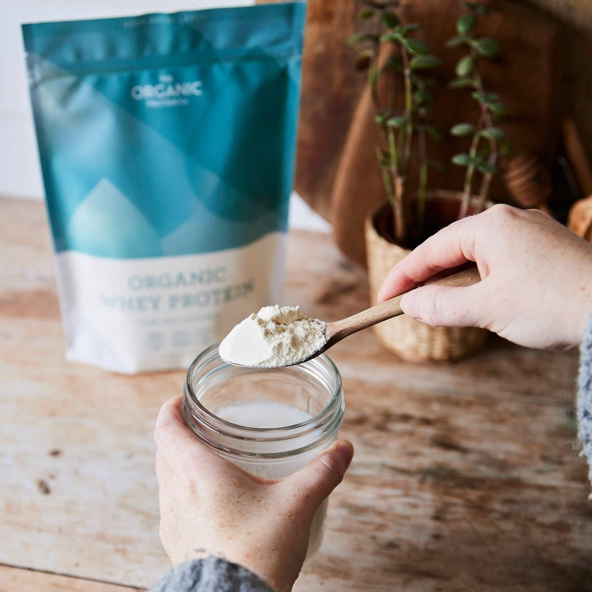 The Organic Protein Co. - Pure Unflavoured Organic Whey Protein Powder - SOYA & Gluten Free w